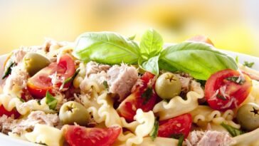 salade-pates-thon-creme-fraiche